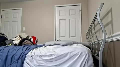 moneyboysaveg584 online show from 04/21/26, 08:12