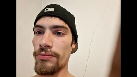 Snapshot of moneymant1951 chatting on 12/03/25, 08:51 Brokestraight24 online show from 12/03/25, 08:51