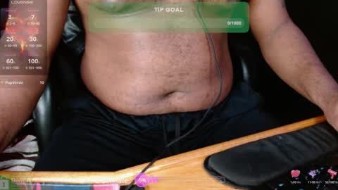 Snapshot of moneyshotxxx90 chatting on 01/07/25, 06:16 MoneyshotXXX online show from 01/07/25, 06:16