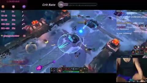 Snapshot of moneyshotxxx90 chatting on 10/30/25, 10:32 MoneyshotXXX online show from 10/30/25, 10:32