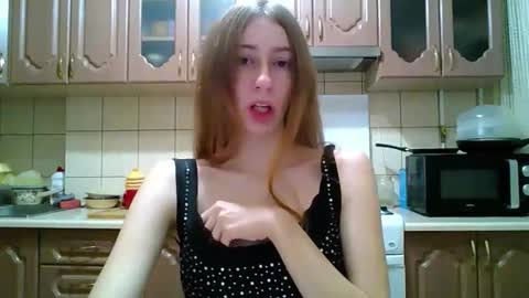 Monica online show from 12/20/25, 10:06