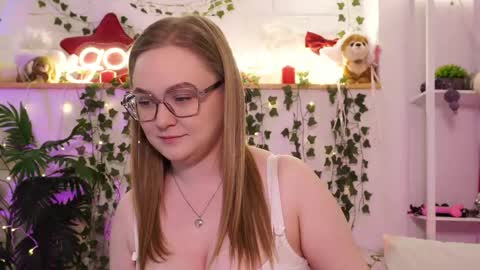 monicaasis online show from 04/23/26, 06:21