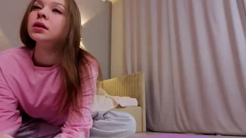 my name is Nika online show from 01/08/26, 04:53