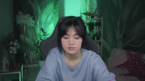 monica online show from 04/23/26, 12:23