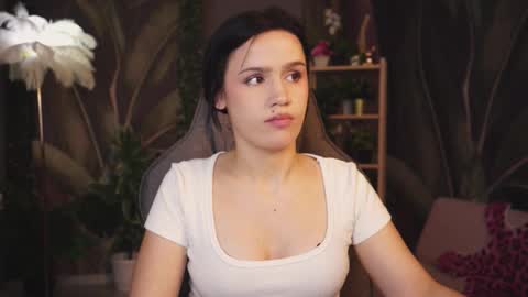 monica online show from 05/16/26, 01:02