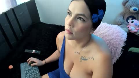 Snapshot of monicaharrison chatting on 06/04/26, 02:34 monicaharrison online show from 06/04/26, 02:34