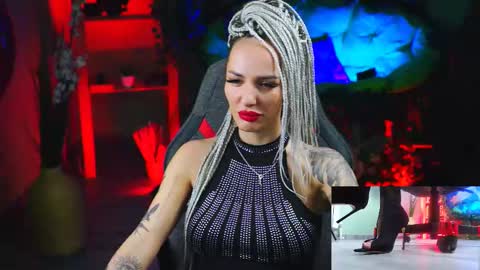 Monika online show from 02/18/25, 12:06