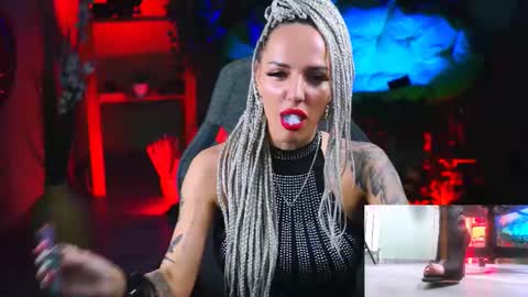 Monika online show from 02/18/25, 06:37