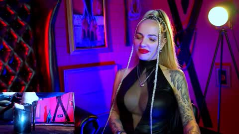 Monika online show from 02/06/26, 10:51