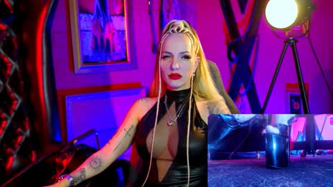 Monika online show from 03/17/26, 10:51