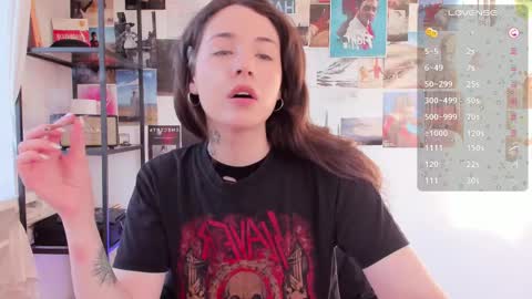 Snapshot of monicarocket chatting on 12/11/24, 10:03 Monica online show from 12/11/24, 10:03