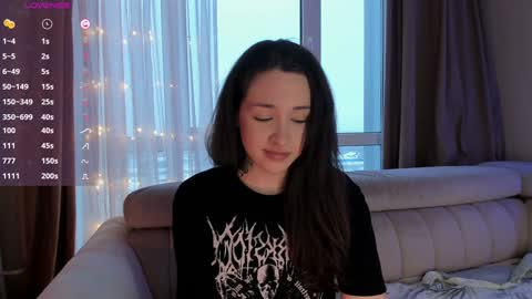 Snapshot of monicarocket chatting on 02/08/25, 01:54 Monica online show from 02/08/25, 01:54