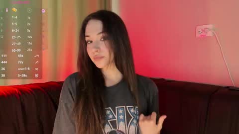 Snapshot of monicarocket chatting on 09/21/25, 12:51 Monica online show from 09/21/25, 12:51