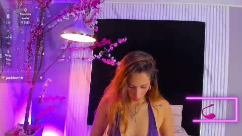 MONIK FOX online show from 11/04/25, 08:08