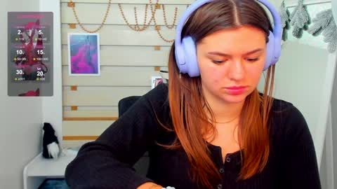 Monika online show from 12/29/24, 01:49