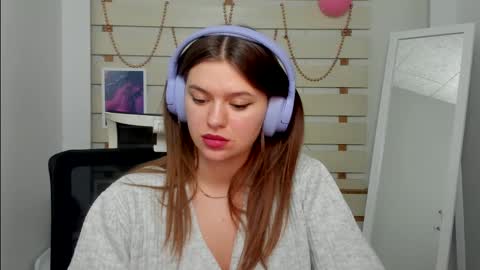 Monika online show from 02/24/25, 05:20