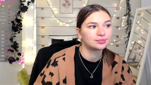 Monika online show from 01/07/26, 01:24