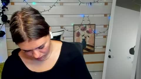 Snapshot of monika_youu chatting on 06/19/26, 01:15 Monika online show from 06/19/26, 01:15
