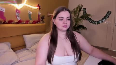 Monika online show from 01/09/25, 12:57