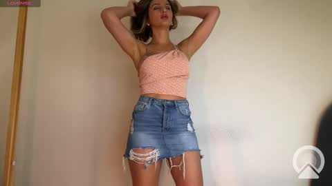 Snapshot of monikate_ chatting on 03/02/25, 10:03 Himy name Kateim pvt model with hairy pussy online show from 03/02/25, 10:03