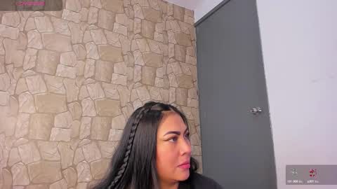 Snapshot of monikk__harrison chatting on 03/05/25, 12:22 monikk__harrison online show from 03/05/25, 12:22