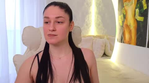 Ask me online show from 04/11/26, 02:10