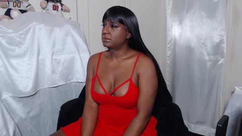 Monique Miles online show from 12/29/24, 03:22