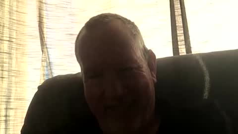 Snapshot of monkeedance chatting on 03/08/25, 01:06 Monkee Dance online show from 03/08/25, 01:06