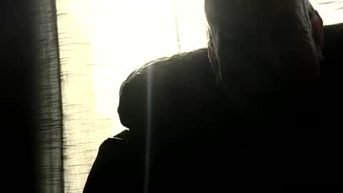 Snapshot of monkeedance chatting on 01/11/26, 10:37 Monkee Dance online show from 01/11/26, 10:37