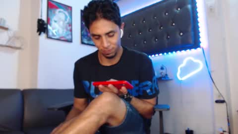 simon dice online show from 02/24/25, 04:05