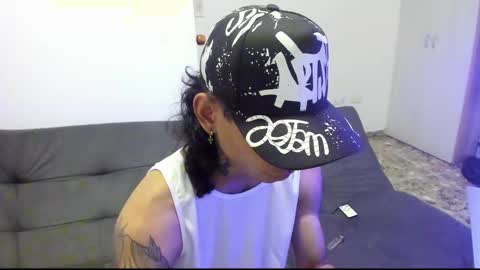 monkeyd_66 online show from 12/11/24, 10:47