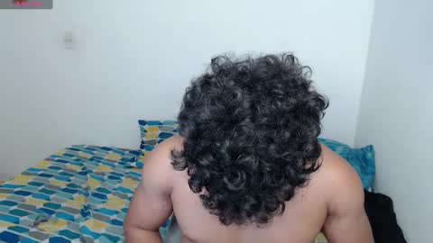 Snapshot of monkeydchris_ chatting on 12/04/24, 10:51 chris online show from 12/04/24, 10:51