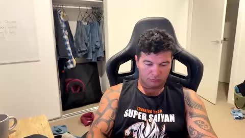 Snapshot of monkeydward chatting on 02/06/26, 12:41 monkeydward online show from 02/06/26, 12:41