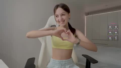 Mary online show from 10/23/25, 05:29