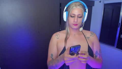 veronika ind online show from 01/11/25, 10:51