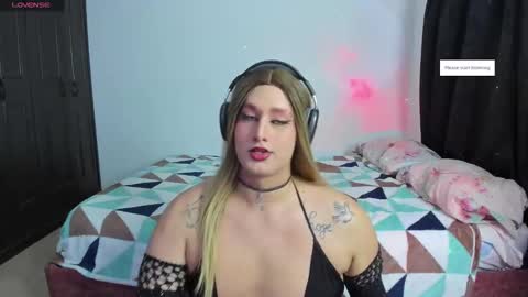 veronika ind online show from 11/13/25, 12:15