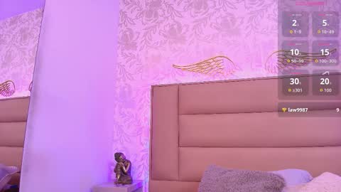 Adriana online show from 10/31/25, 02:29