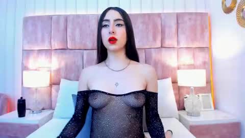 Snapshot of monserratpeter chatting on 12/10/24, 04:34 MonserratPeter online show from 12/10/24, 04:34