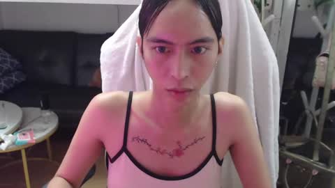 Snapshot of monstercockselfsuck chatting on 12/06/24, 04:49 ELYSE A SIMPLE GIRL online show from 12/06/24, 04:49