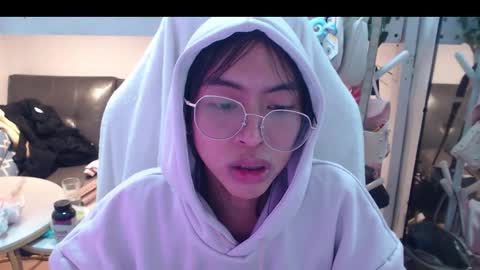 Snapshot of monstercockselfsuck chatting on 12/09/24, 05:51 ELYSE A SIMPLE GIRL online show from 12/09/24, 05:51