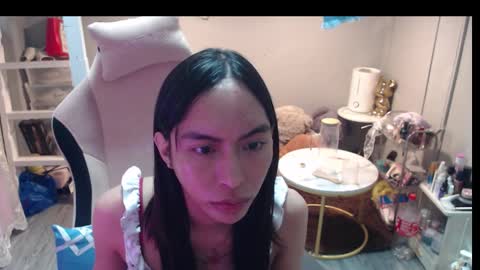 ELYSE A SIMPLE GIRL online show from 01/19/26, 11:25