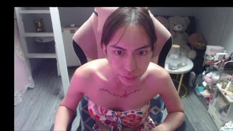 ELYSE A SIMPLE GIRL online show from 05/21/26, 11:17