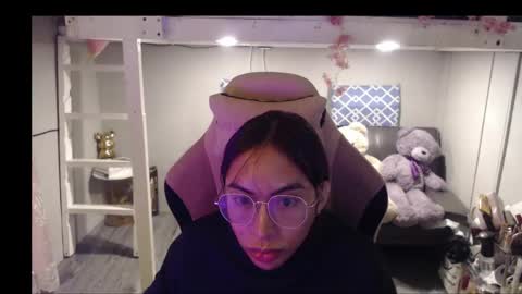 ELYSE A SIMPLE GIRL online show from 05/25/26, 12:00