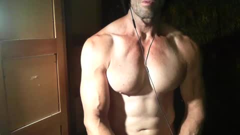 Snapshot of monsterdildos chatting on 12/02/24, 10:07 monsterdildos online show from 12/02/24, 10:07