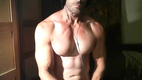 Snapshot of monsterdildos chatting on 12/07/24, 12:24 monsterdildos online show from 12/07/24, 12:24