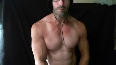 Snapshot of monsterdildos chatting on 02/22/25, 11:46 monsterdildos online show from 02/22/25, 11:46