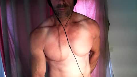 Snapshot of monsterdildos chatting on 09/14/25, 04:44 monsterdildos online show from 09/14/25, 04:44