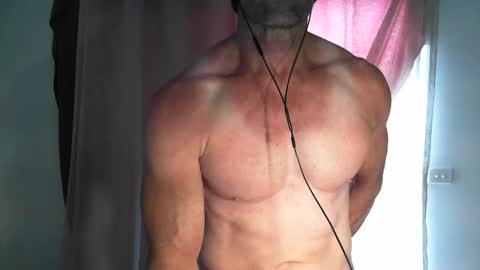 Snapshot of monsterdildos chatting on 10/12/25, 03:16 monsterdildos online show from 10/12/25, 03:16