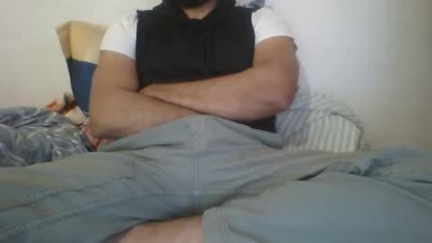 Snapshot of monsterr2209 chatting on 09/24/25, 02:42 monsterr2209 online show from 09/24/25, 02:42