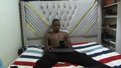 Snapshot of monstrous_cock1 chatting on 06/29/26, 10:37 monstrous_cock1 online show from 06/29/26, 10:37